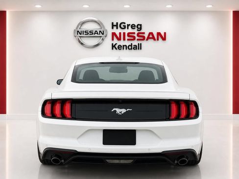 Used 2023 Ford Mustang Premium RWD image 3