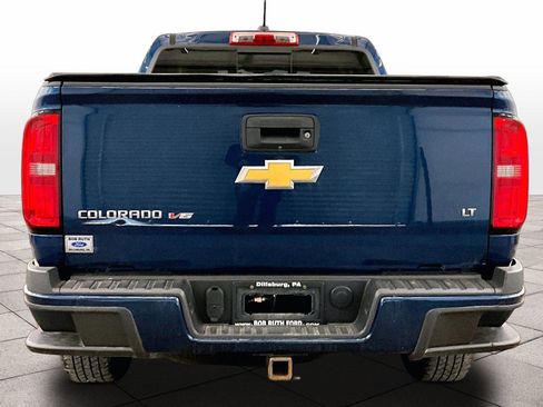 Used 2019 Chevrolet Colorado LT w/ LT Convenience Package AWD/4WD image 4