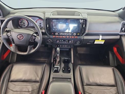 Used 2025 Nissan Frontier PRO-4X w/ Pro Premium Package AWD/4WD image 22