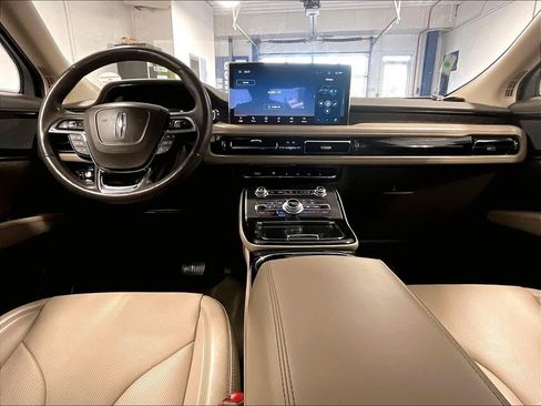 Used 2022 Lincoln Nautilus Reserve AWD/4WD image 21
