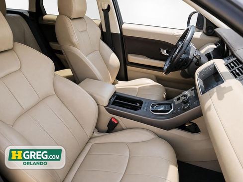 Used 2018 Land Rover Range Rover Evoque SE AWD/4WD image 15