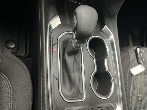 Certified 2023 Chevrolet Traverse LT image 26