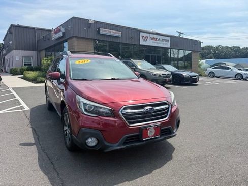 Used 2019 Subaru Outback 2.5i Limited AWD/4WD image 5