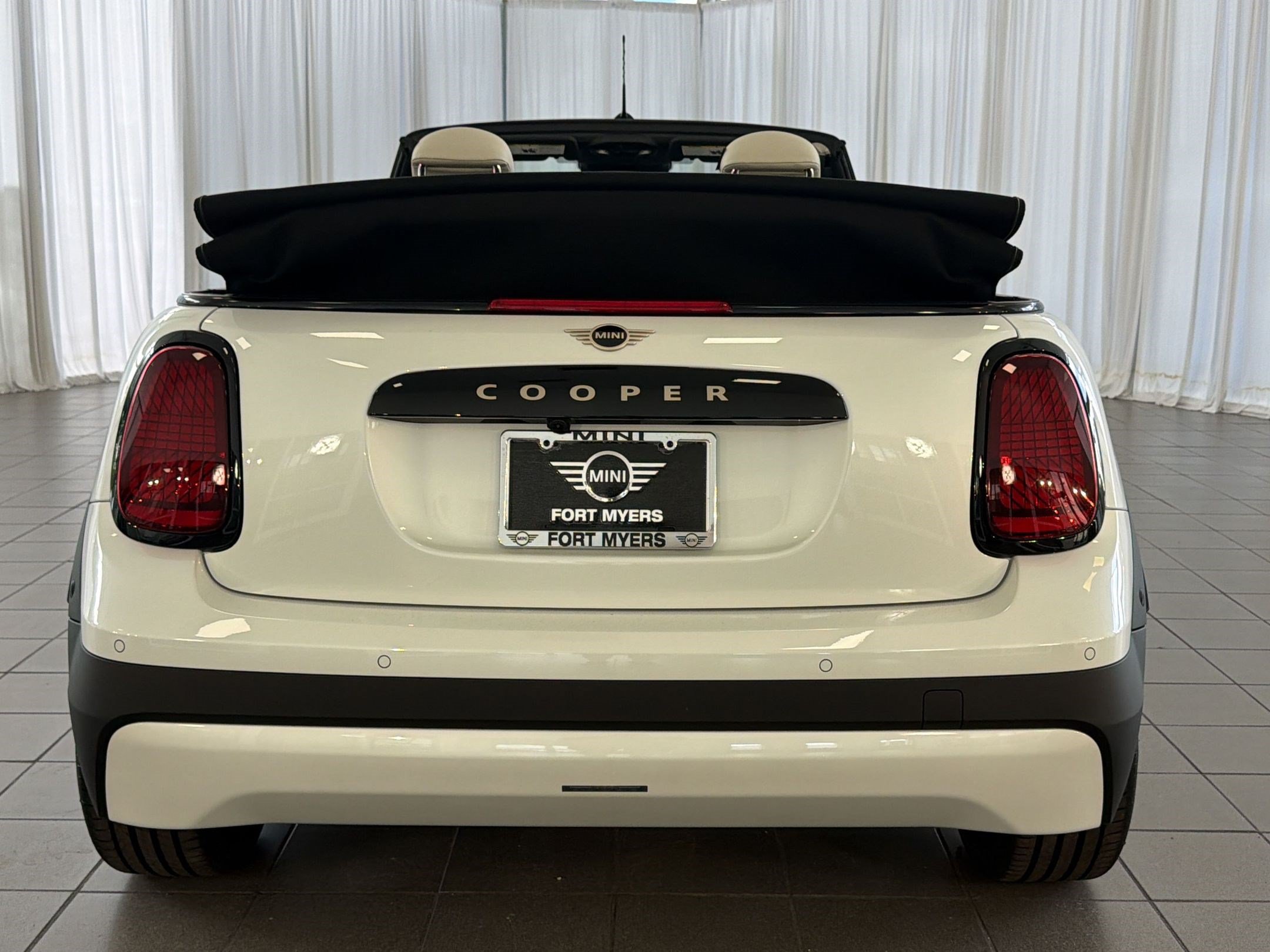 New 2026 MINI Cooper Convertible FWD image 10