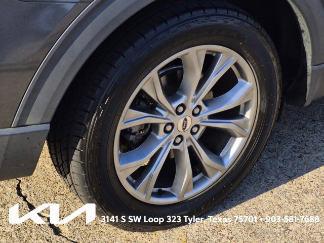 Used 2020 Ford Explorer XLT w/ Equipment Group 202A AWD/4WD image 7