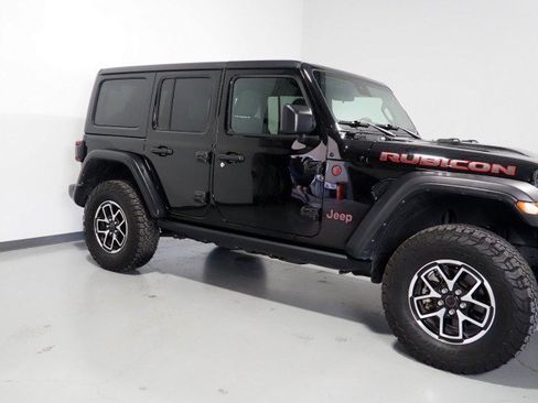 Used 2025 Jeep Wrangler 4WD Rubicon image 42