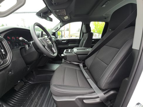 New 2026 GMC Sierra 3500 Pro AWD/4WD image 14