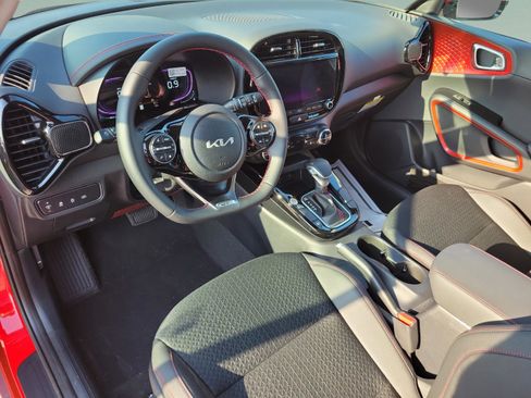 New 2025 Kia Soul GT-Line image 9