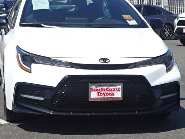 Certified 2022 Toyota Corolla SE w/ Carpet Mat Package (TMS) FWD image 4