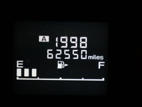 Used 2019 Subaru Crosstrek 2.0i image 18