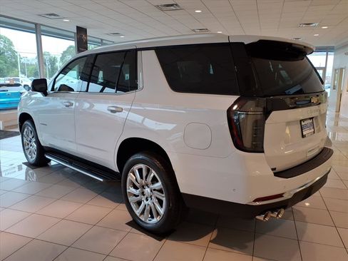 New 2026 Chevrolet Tahoe Premier w/ Sun And Tow Package AWD/4WD image 5