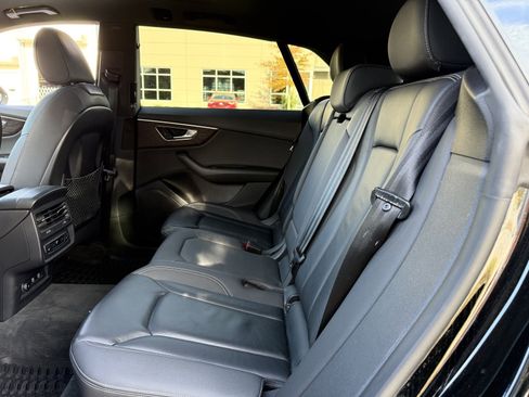 Used 2019 Audi Q8 Premium w/ Convenience Package image 38