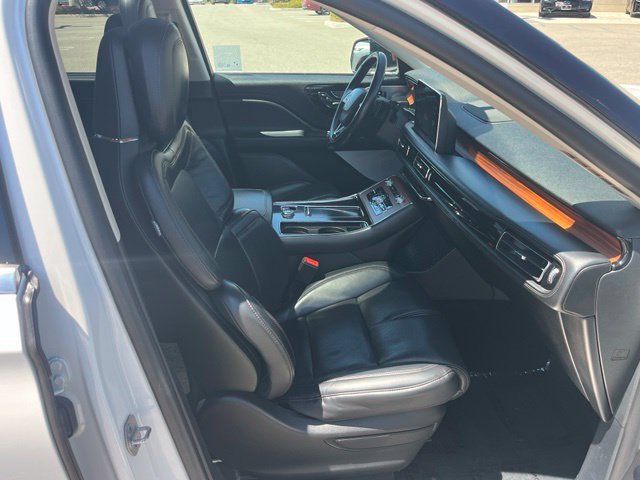 Used 2020 Lincoln Aviator Reserve w/ Equipment Group 202A AWD/4WD image 8