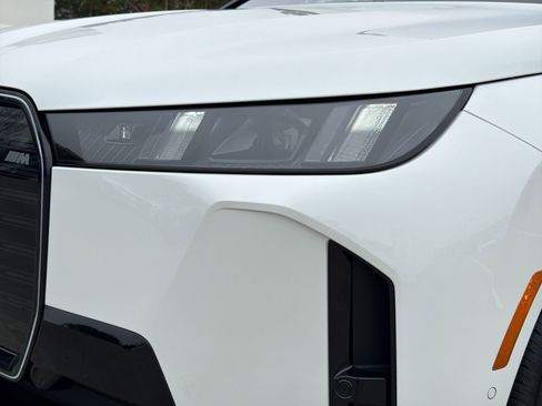 New 2026 BMW iX M70 image 11