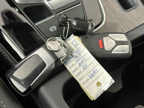 Used 2022 Audi Q5 2.0T Premium Plus w/ Premium Plus Package image 24