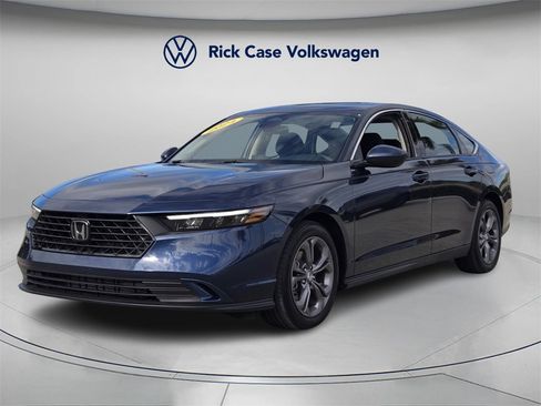 Used 2024 Honda Accord EX image 8