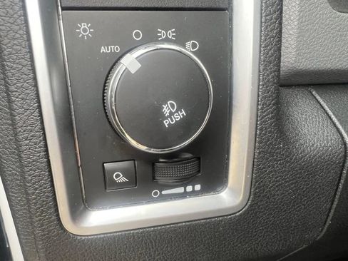 Used 2015 RAM 1500 Outdoorsman image 15