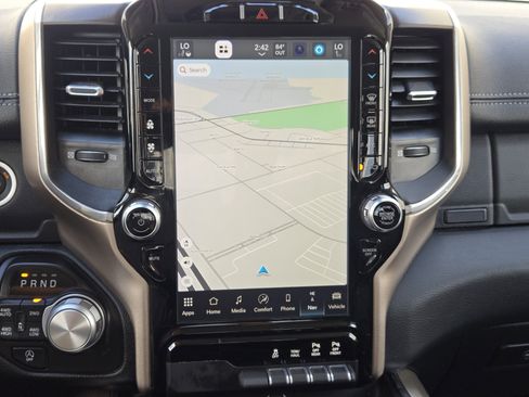 Used 2022 RAM 1500 Laramie AWD/4WD image 20