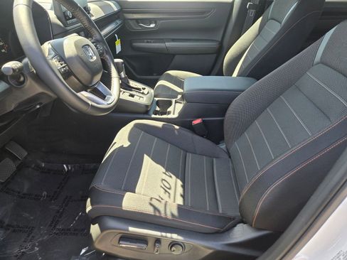 Certified 2025 Honda CR-V Sport image 12