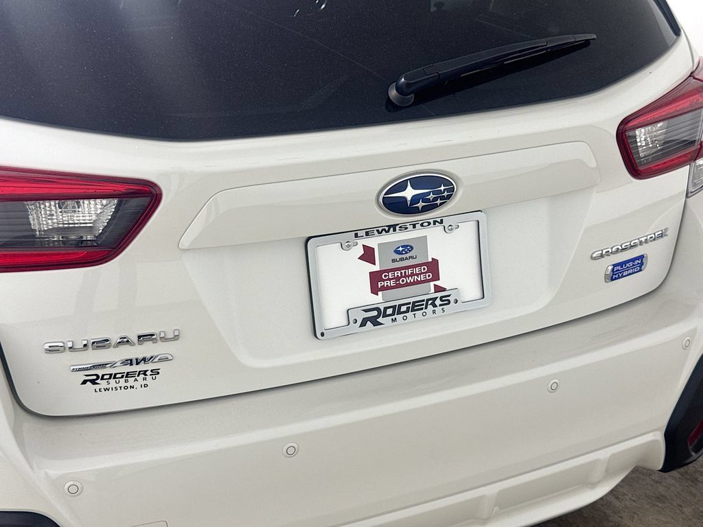 Used 2023 Subaru Crosstrek Hybrid w/ Moonroof Package w/Navigation AWD/4WD image 28