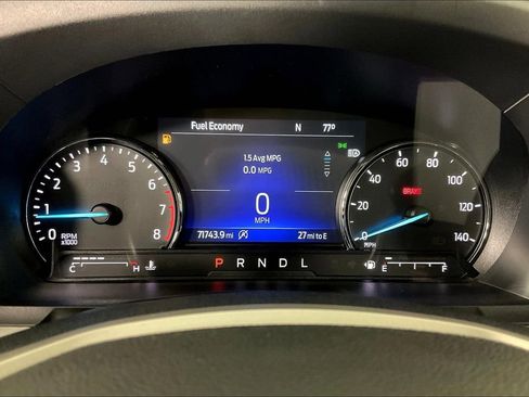 Used 2022 Ford Explorer XLT image 29