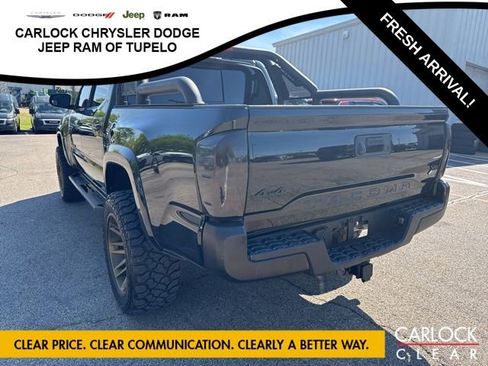 Used 2021 Toyota Tacoma SR5 image 9