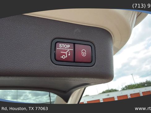 Used 2018 Mercedes-Benz GLE 350 image 28