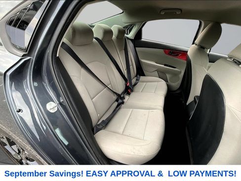 Used 2020 Kia Forte LXS FWD image 21