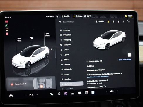 Used 2023 Tesla Model 3 Standard Range image 12