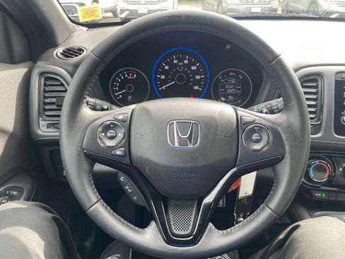 Used 2020 Honda HR-V Sport image 21