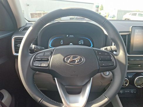 New 2026 Hyundai Venue SEL image 14