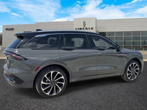 New 2026 Lincoln Nautilus Black Label AWD/4WD image 3