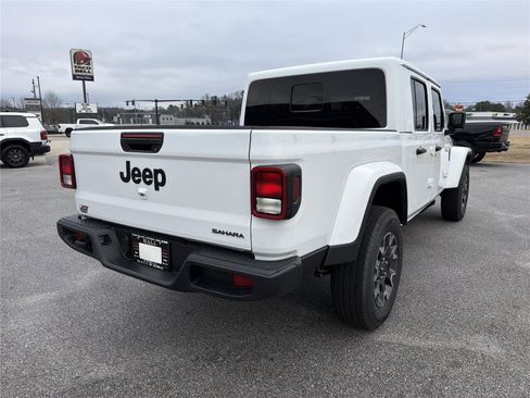 New 2026 Jeep Gladiator Sport image 6