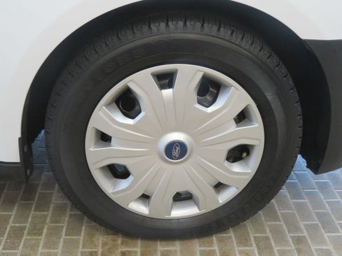 Used 2022 Ford Transit Connect XL FWD image 11