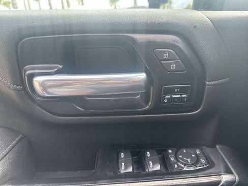 Used 2022 Chevrolet Silverado 2500 LTZ AWD/4WD image 29