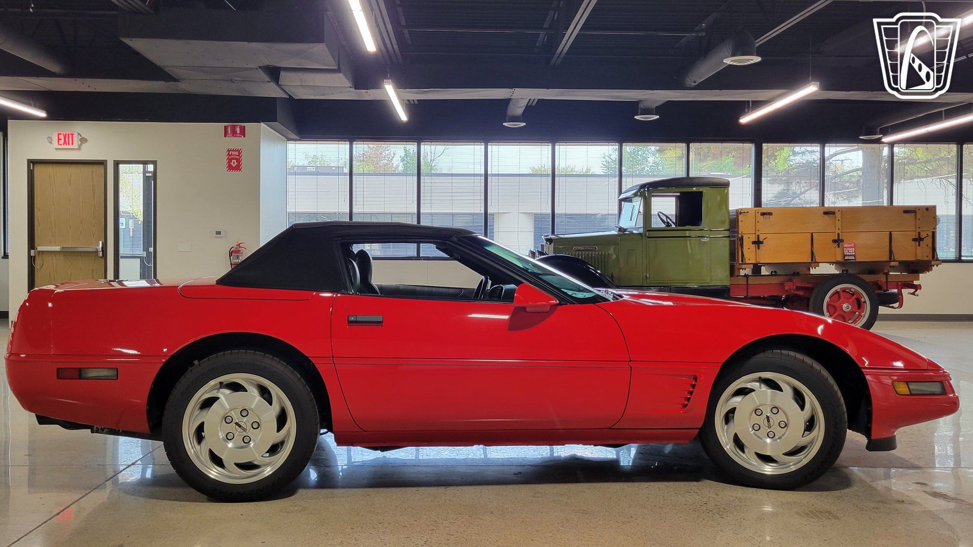 Used 1996 Chevrolet Corvette Convertible RWD image 34