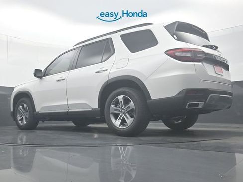 New 2026 Honda Pilot EX-L image 30