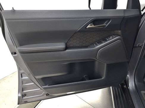 Certified 2024 Lexus GX 550 w/ Accessory Package (2T) AWD/4WD image 17