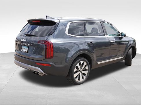 Certified 2022 Kia Telluride S AWD/4WD image 3