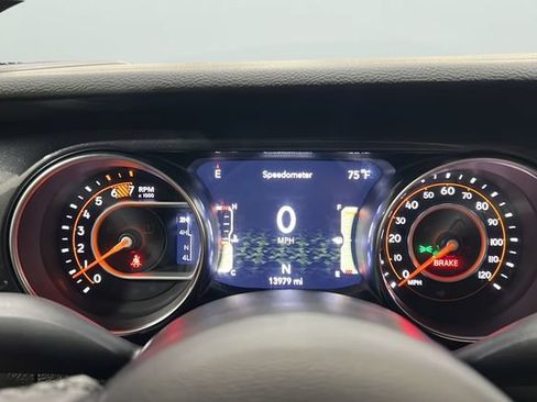 Used 2023 Jeep Wrangler Unlimited Sport AWD/4WD image 20