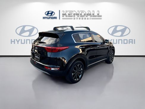 Used 2018 Kia Sportage EX w/ EX Sport Appearance Package FWD image 6