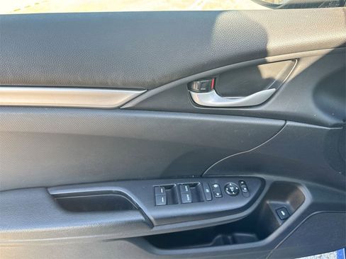 Used 2019 Honda Civic Sport image 15