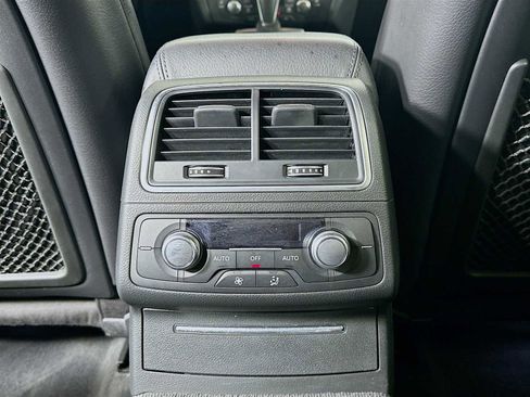 Used 2016 Audi A7 3.0T Premium Plus w/ 20" Wheel & Tire Package image 24