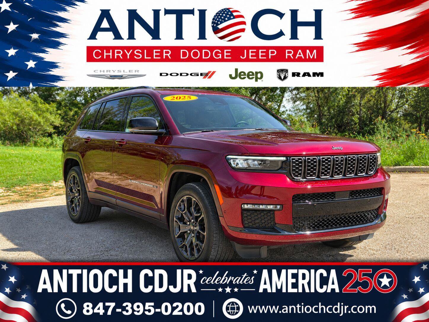 Used 2025 Jeep Grand Cherokee L Summit AWD/4WD image 1