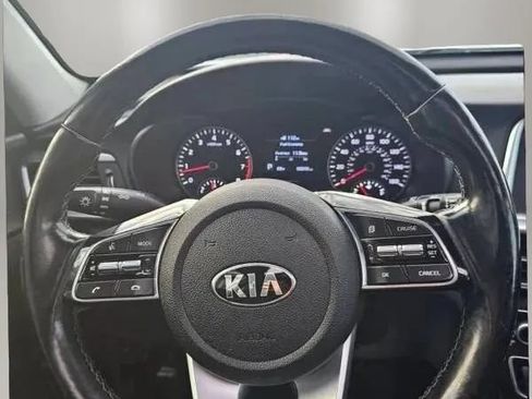 Used 2020 Kia Optima SE FWD image 12