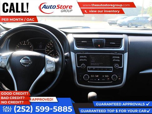 Used 2017 Nissan Altima 2.5 SV FWD image 12