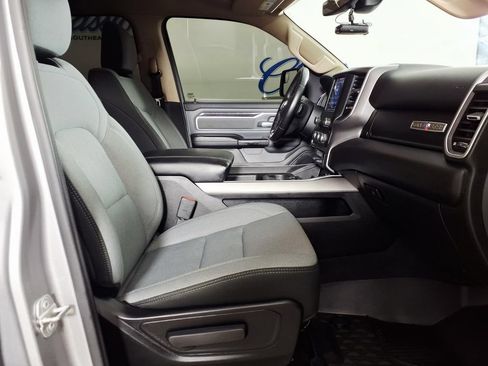 Used 2020 RAM 1500 Lone Star RWD image 12