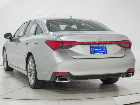 Used 2019 Toyota Avalon Limited w/ Protection Package FWD image 8