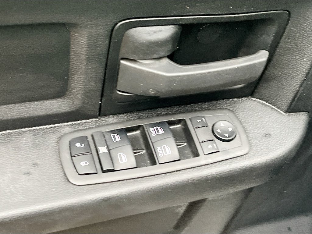 Used 2022 RAM 1500 Tradesman AWD/4WD image 17