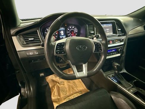 Used 2019 Hyundai Sonata Sport image 12